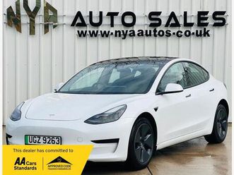 standard range plus auto rwd 4dr