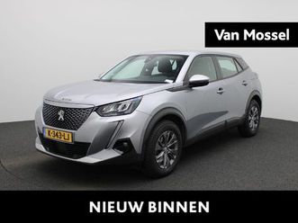 peugeot e-2008 ev blue lease active 50 kwh | all season banden | nav | camera