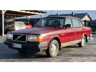 volvo 240 klasyk w ladnym stanie