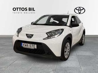 toyota aygo x 1.0 vvt-i cvt, 72hk - play / obs (4,95% ränta)
