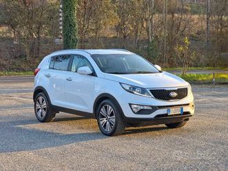 kia sportage 1.7 crdi vgt 2wd 116-cv class 2015- e