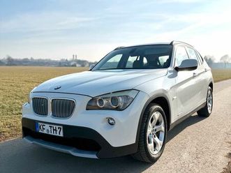 bmw x1 28i xdrive automatik e84 ahk/pano/leder/6zyl. 8fach