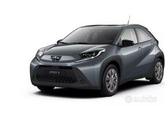 toyota aygo x 1.0 vvt-i 72 cv 5 porte active