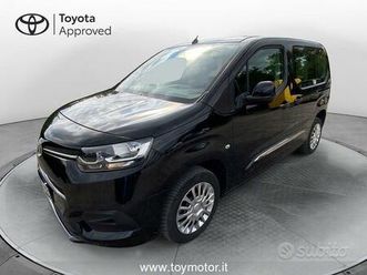 toyota proace city verso 1.5d 130 cv s&s shor...