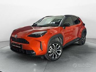 toyota yaris cross 1.5 hybrid 5p. e-cvt orang...