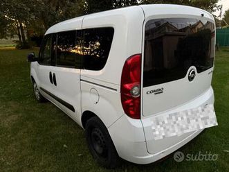 opel combo tour 1.4 turbo - 120cv - metano