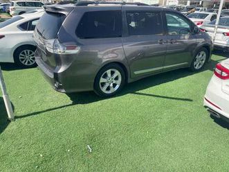 toyota sienna se full option