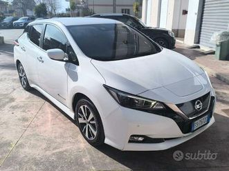 nissan leaf elettrica