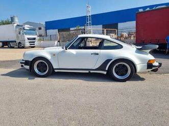 930 turbo 3.3 4 velocidad 300hp