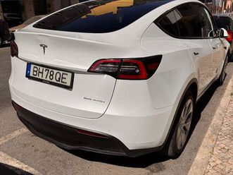 tesla model y long range tração integral