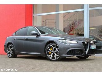 alfa romeo giulia 2.0 turbo veloce q4