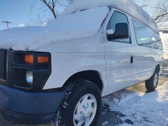 2011 ford hitop handicap lift or cargo 53,000 miles orig runs & drives