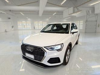 audi q3 45 tfsi e s tronic business