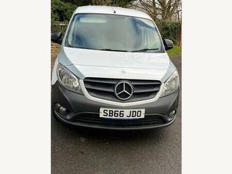 1.5 109 cdi blueefficiency l2 euro 6 (start/stop) 5dr