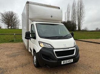 peugeot boxer 2.2 bluehdi 335 built for business low floor luton l3 euro 6 (start/stop) 4dr