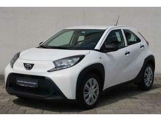 toyota aygo business editionx