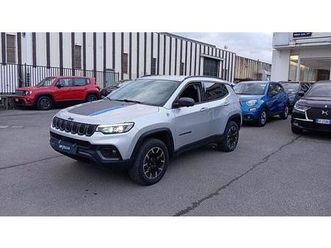 *promo* 1.3 turbo t4 240 cv phev at6 4xe trailhawk