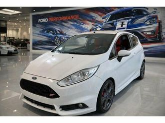 ford fiesta st 1.6 turbo 182 pack perf / regul / camera / sieges chauffants / navi