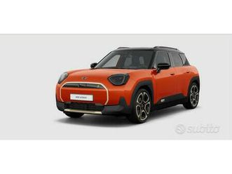 mini mini aceman se favoured
