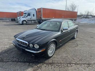 used 2005 jaguar xj vanden plas