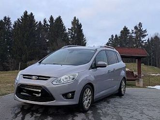 ford grand c-max 1.6 tdci 85 kw 115 km titanium 7-sedez