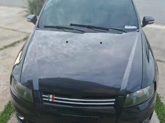 fiat stilo 1.8 attractive flex 8v 5p 2011