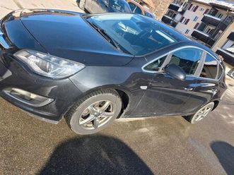 opel opet astra / 2013