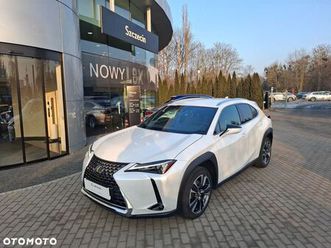 lexus ux