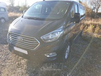ford tourneo custom 9p 320 2.0 tdci 105cv tre tourneo custom 9p 320 2.0 tdci 105cv tre