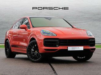 4.0t v8 turbo tiptronics 4wd euro 6 (start/stop) 5dr