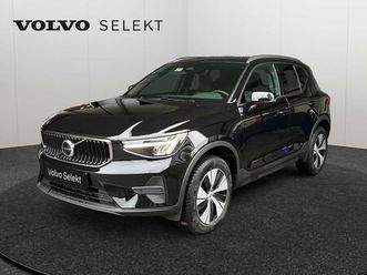 volvo xc40 core, b3 mild hybrid,