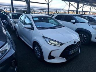 toyota yaris affaires 116h dynamic business affaire my22 + programme experience