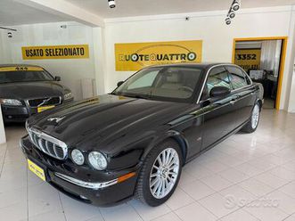 jaguar xj6 2.7 d v6 bi-turbo cat executive