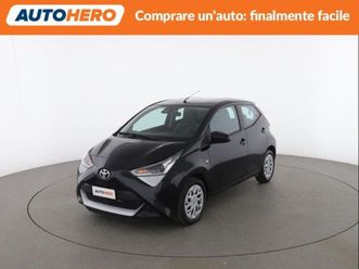 aygo 2ª serie aygo connect 1.0 vvt-i 72 cv 5 porte x-play mmt