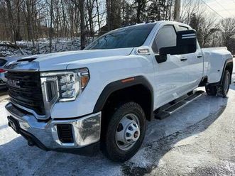 2023 gmc sierra 3500hd drw 4wd - 6.6 diesel - factory warranty!