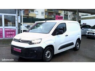 berlingo hdi 130 cv 3places boite auto eat8