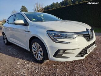 megane iv ste 1.5 dci 115 air nav gps seulement 40346 kms garantie 12 mois partout en france