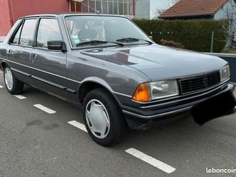 peugeot 305 gr excellent état