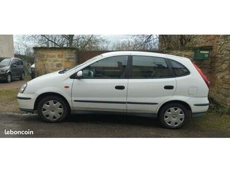 nissan almera tino 2004