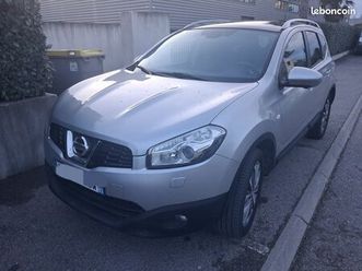 nissan qashqai + 2 tekna 4 roues motrices 1.6 dci 130cv 7 places