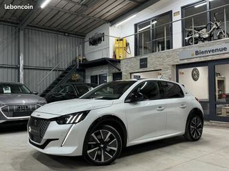 peugeot 208 electrique 136ch gt line [ 07/2020 - première main - blanc nacré ]