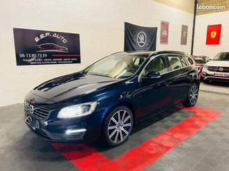 volvo v60 t3 152cv oversta edition geartronic 1er main / gps / franchissement des lignes / camera