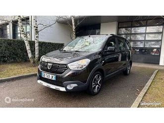 dacia lodgy 1.5 blue dci 115ch stepway 7 places e6d-full