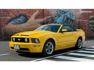 ford mustang gt 2005 v8 4.6 305ch bva