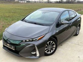 prius phev 1.8i vvt-i solar 13628 netto