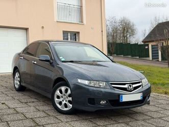 ? honda accord vii phase 2 – 2.4 i-vtec k24a3 – 190 ch – bv6 – executive – atmosphérique – configuration unique – ct.ok - garantie 12 mois chez honda ?