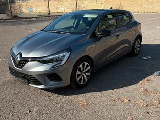 renault clio v - 04/2023