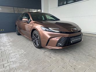 2,5 hybrid executive