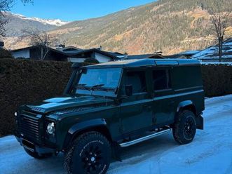 land rover defender 110 dpf station wagon se