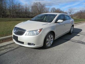 2013 buick lacrosse leather-41k miles! heated seats! b/u cam! look!